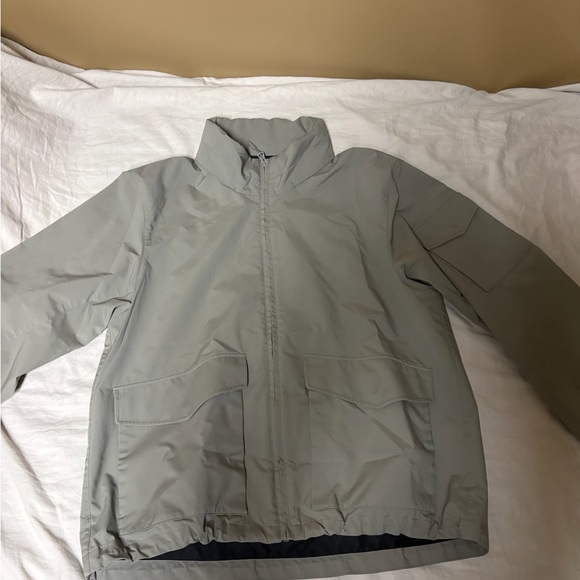 Men's Gray Jacket - Picture 1 of 5